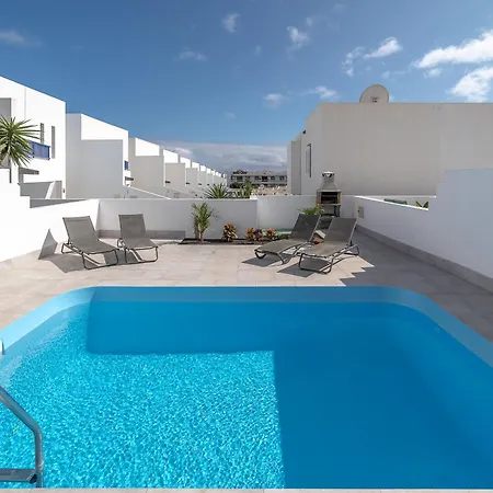 Yaiza Playa Blanca (Lanzarote)