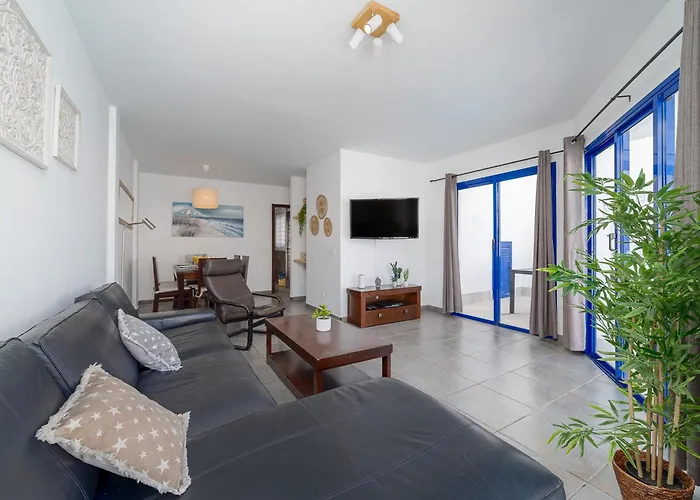 Yaiza Villa *